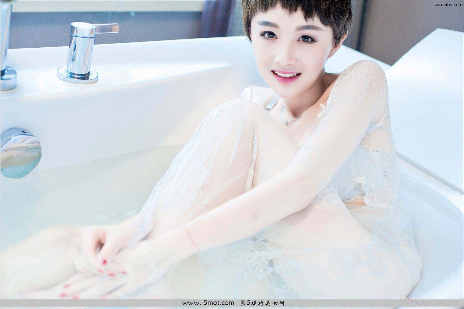 [XIUREN] baby_kiki ɫԸ&ɫ ɫ͸˯ʪջ& No.600  4ҳ